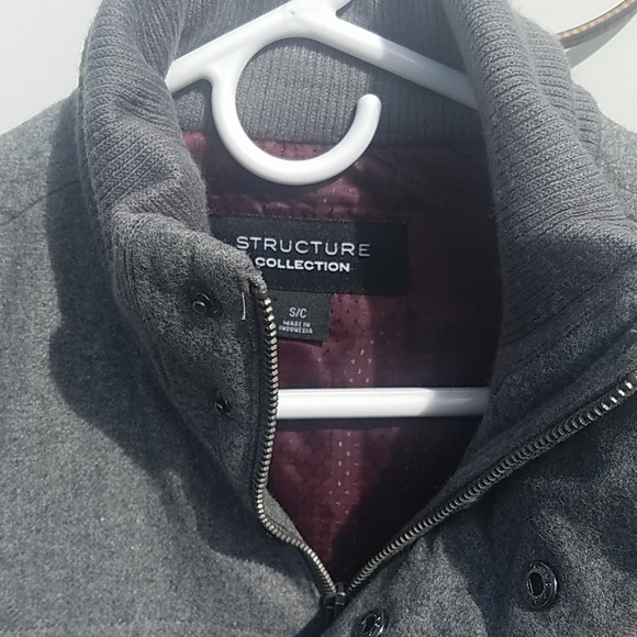 Wool Vest - Picture 2 of 8